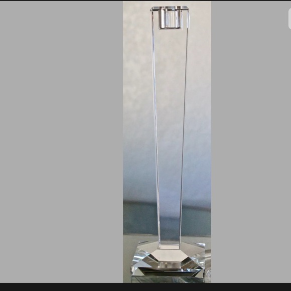 OLEG CASSINI ALANNA CRYSTAL CANDLESTICKS - Picture 2 of 7